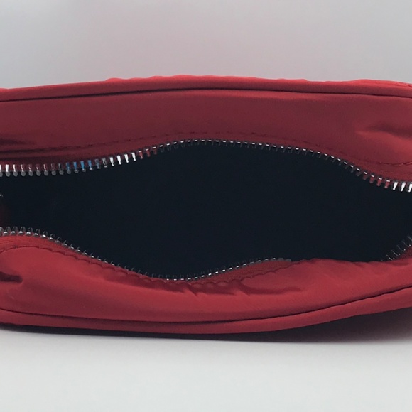 NWOT Aimee Kestenberg 3 Piece Red Travel Cosmetics/Hygiene Products Travel Set - Picture 8 of 12